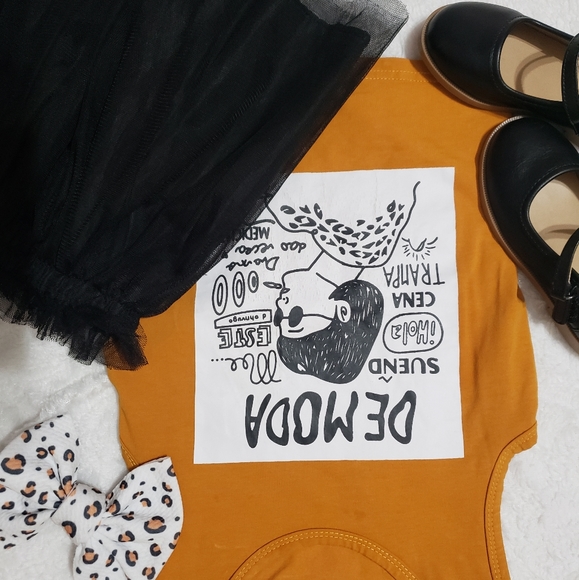 2pc outfit: top and tutu - Picture 5 of 5